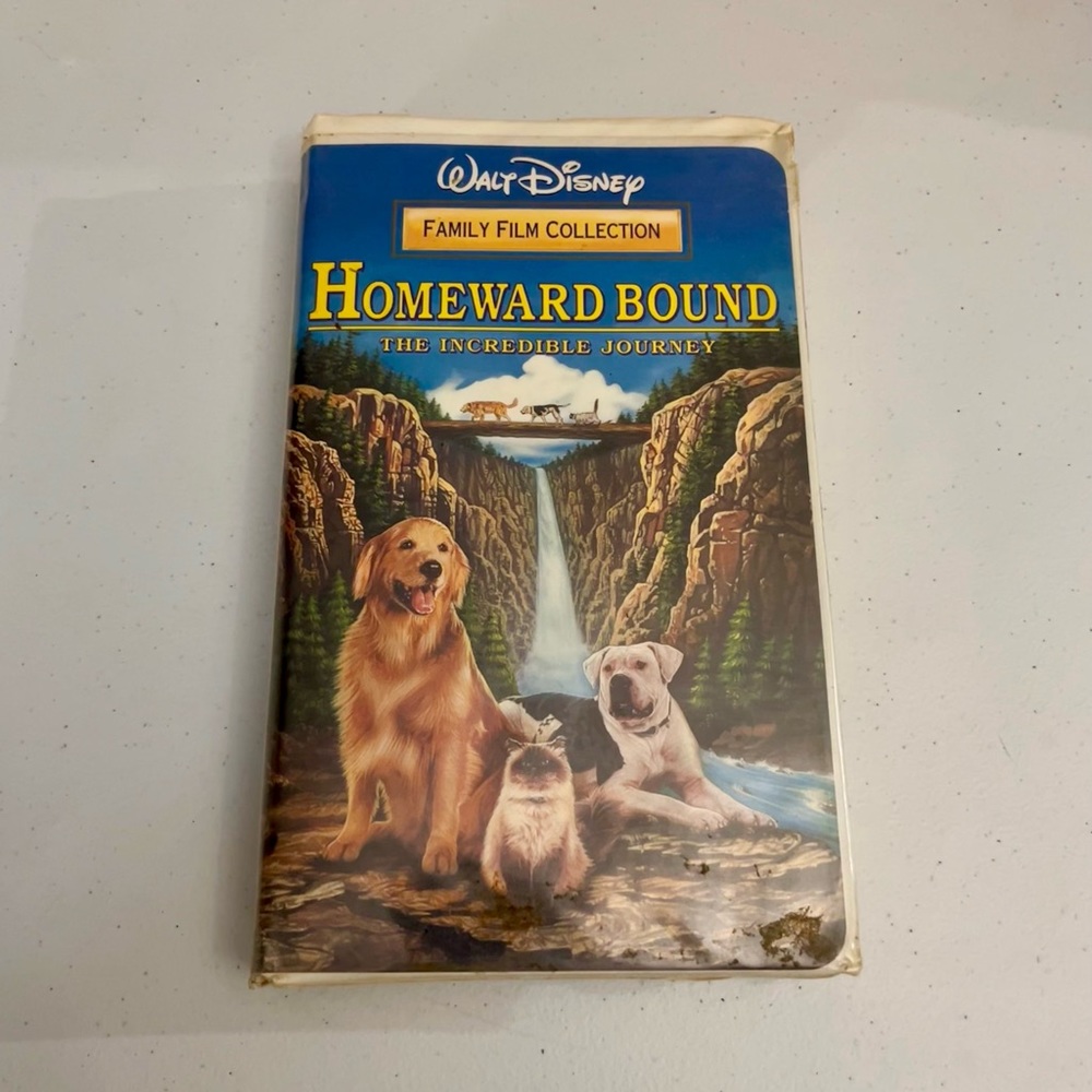 💙 Disney’s Family Collection Homeward Bound VHS Movie 6779
